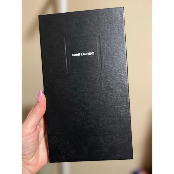 Yves St. Laurent Pink Zip Wallet - Picture 2 of 15